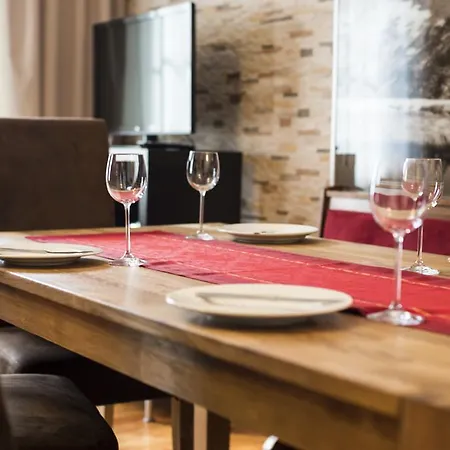 Antonia アパート ドルフガシュタイン